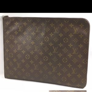 Authentic Vintage Louis Vuitton Monogram Poche Document Clutch
